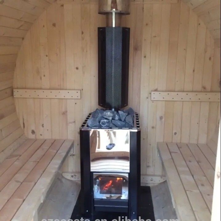 Sauna en bois avec conception extérieure à fût et poêle à bois